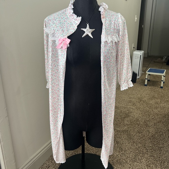 vintage coquette lingerie coverup robe 🎀 - Picture 2 of 14